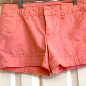 Gap size 4 cotton shorts